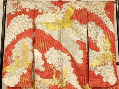 平和屋本店●色打掛　和装　婚礼　結婚式　花嫁　神社挙式　刺繍　飛鶴松竹梅文　金銀糸　逸品　AABK8360fw