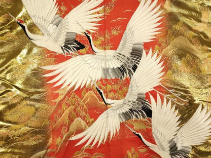 平和屋本店●色打掛　和装　婚礼　結婚式　花嫁　神社挙式　刺繍　飛鶴風景文　暈し染め　金銀糸　金彩　逸品　AABK8361fw