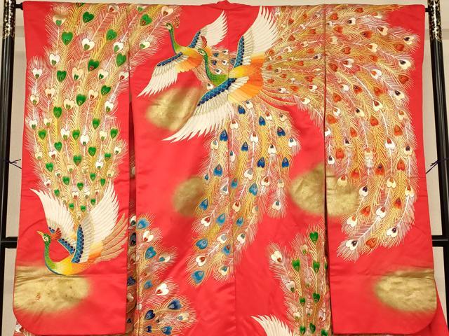 平和屋本店●色打掛　和装　婚礼　結婚式　花嫁　神社挙式　刺繍　孔雀文　暈し染め　金銀糸　金彩　逸品　AABK8364fw