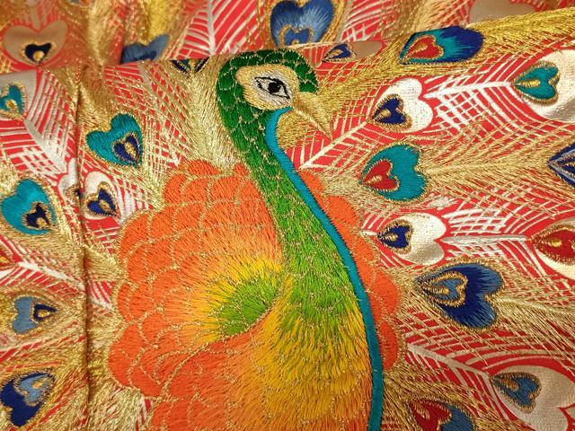 平和屋本店●色打掛　和装　婚礼　結婚式　花嫁　神社挙式　刺繍　孔雀文　暈し染め　金銀糸　金彩　逸品　AABK8364fw