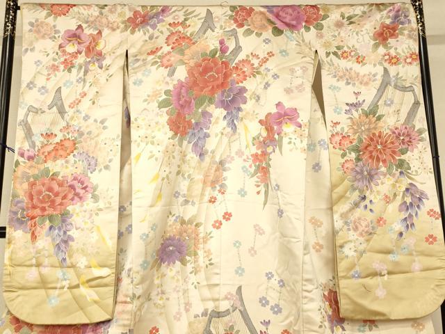 平和屋本店●色打掛　和装　婚礼　結婚式　花嫁　神社挙式　駒刺繍　茶器草花文　ラインストーン　暈し染め　金銀彩　逸品　AABK8392fw