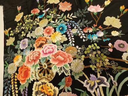 平和屋本店●中国三大刺繍 相良刺繍 お引きずり・お引き摺り・引き振袖 仮絵羽 和装 結婚式 舞妓 芸妓 芸者 衣装 金糸 逸品 AABK8397fw