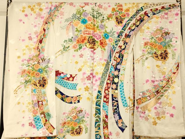 平和屋本店●中国三大刺繍 相良刺繍 手刺繍 色打掛 仮絵羽 和装 婚礼 結婚式 花嫁 神社挙式 駒刺繍 金糸 銀通し地 逸品 AABK8411fw