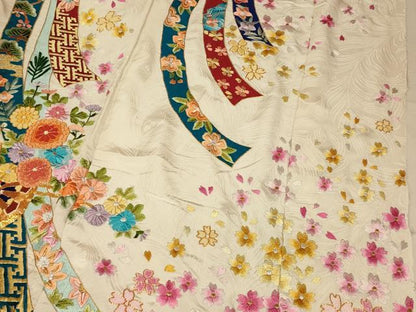 平和屋本店●中国三大刺繍 相良刺繍 手刺繍 色打掛 仮絵羽 和装 婚礼 結婚式 花嫁 神社挙式 駒刺繍 金糸 銀通し地 逸品 AABK8411fw