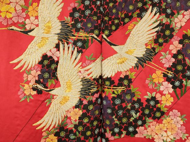 平和屋本店●中国三大刺繍 相良刺繍 手刺繍 色打掛 仮絵羽 和装 婚礼 結婚式 花嫁 神社挙式 駒刺繍 飛鶴草花文 金糸 逸品 AABK8412fw