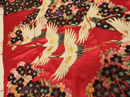 平和屋本店●中国三大刺繍 相良刺繍 手刺繍 色打掛 仮絵羽 和装 婚礼 結婚式 花嫁 神社挙式 駒刺繍 飛鶴草花文 金糸 逸品 AABK8412fw