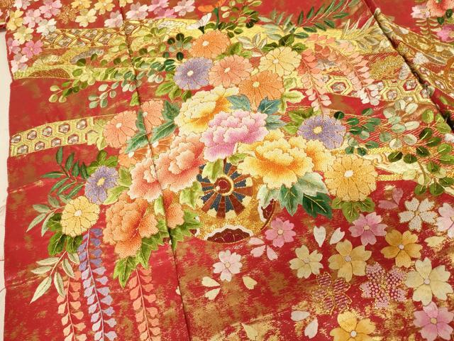 平和屋本店●中国三大刺繍　相良刺繍 手刺繍　色打掛　仮絵羽　和装　婚礼　結婚式 花嫁 神社挙式 駒刺繍 金銀糸 金通し地 逸品 AABK8421fw