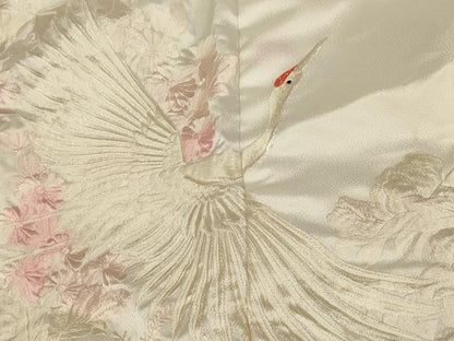 平和屋本店●白打掛　白無垢　和装　婚礼　結婚式　花嫁　神社挙式　刺繍　飛鶴草花文　ラインストーン　逸品　AABK8426fw