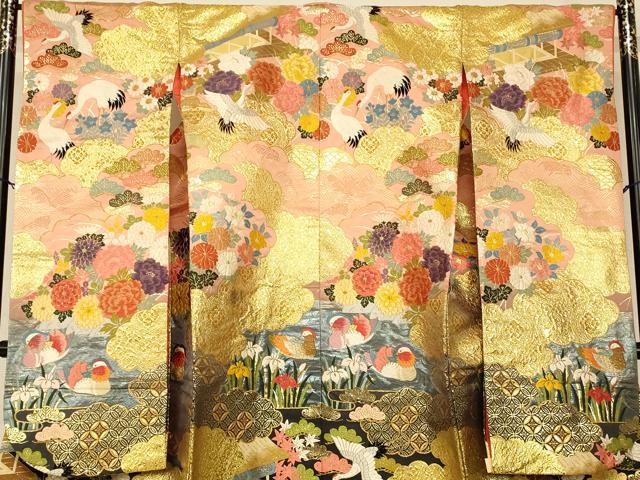 平和屋本店●色打掛　和装　婚礼　結婚式　花嫁　神社挙式　唐織　鴛鴦草花雲取り文　鶴　金糸　逸品　AABK8436fw