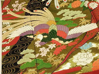 平和屋本店●色打掛　和装　婚礼　結婚式　花嫁　神社挙式　唐織　鳳凰松竹梅文　金糸　逸品　AABK8442fw