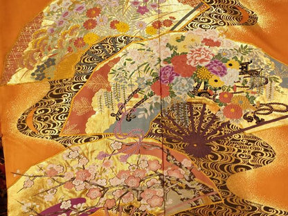 平和屋本店●色打掛　和装　婚礼　結婚式　花嫁　神社挙式　唐織　扇子花車松竹梅文　金糸　逸品　AABK8450fw