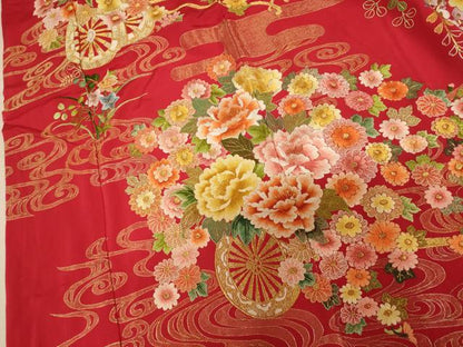 平和屋本店●中国三大刺繍 相良刺繍 スワトウ刺繍 汕頭刺繍 お引きずり・お引き摺り・引き振袖 舞妓 芸妓 芸者 金銀糸 逸品 AABK8455fw
