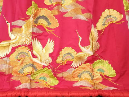 平和屋本店●色打掛　和装　婚礼　結婚式　花嫁　神社挙式　絞り　駒刺繍　飛鶴山重ね松文　金銀糸　逸品　AABK8459fw