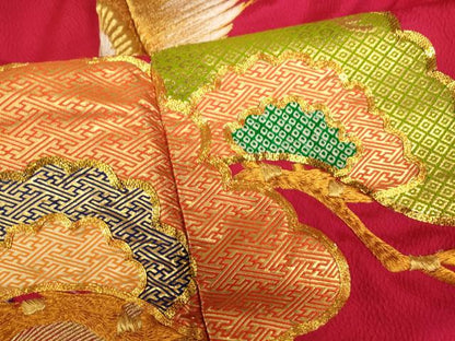 平和屋本店●色打掛　和装　婚礼　結婚式　花嫁　神社挙式　絞り　駒刺繍　飛鶴山重ね松文　金銀糸　逸品　AABK8459fw