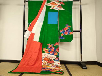 平和屋本店●お引きずり・お引き摺り・引き振袖　和装　結婚式　舞妓　芸妓　芸者　衣装　駒刺繍　更紗花松風景文　金彩　逸品　AABK8475fw
