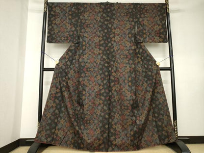 平和屋着物●本場大島紬　7マルキ　花尽くし　黒地　正絹　逸品　AABK8484ck
