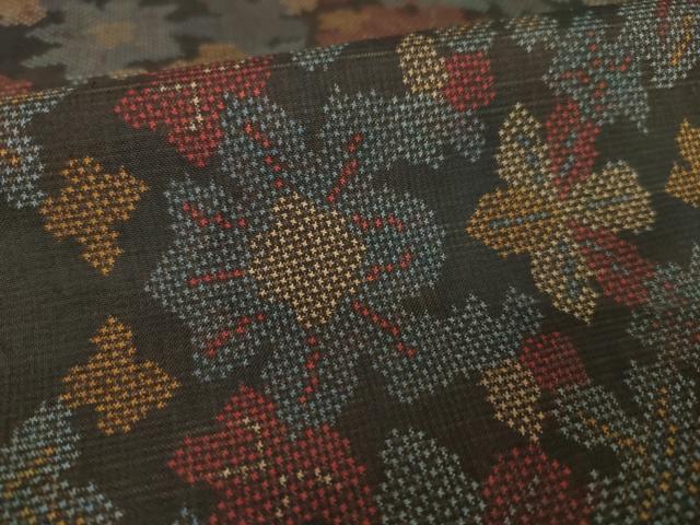 平和屋着物●本場大島紬　7マルキ　花尽くし　黒地　正絹　逸品　AABK8484ck