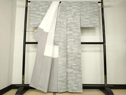 平和屋着物●結城紬　100亀甲　雲重ね文　飛び亀甲柄　正絹　逸品　AABK8492ck