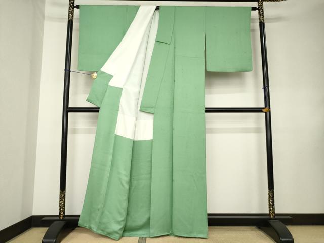 平和屋着物●上質な色無地　松竹梅地紋　薄緑色　正絹　逸品　AABK8511ck