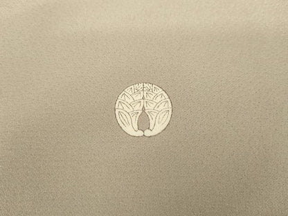 平和屋着物●創業460年・千總　色留袖　駒刺繍　有栖川文様　金彩　小田急百貨店扱い　正絹　逸品　未使用　AABK8608cs