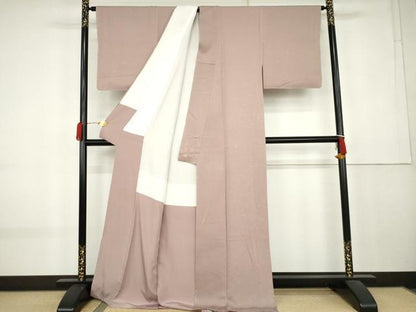 平和屋着物●上質な色無地　笹花地紋　梅鼠色　正絹　逸品　未使用　AABK8621cs