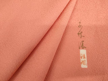 平和屋着物●上質な色無地　作家物　草木染　霞地紋　甚三紅色　正絹　逸品　AABK8645cs