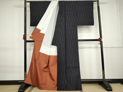 平和屋着物●結城紬　80亀甲　飛び亀甲　立涌文　正絹　逸品　AABK8674cs