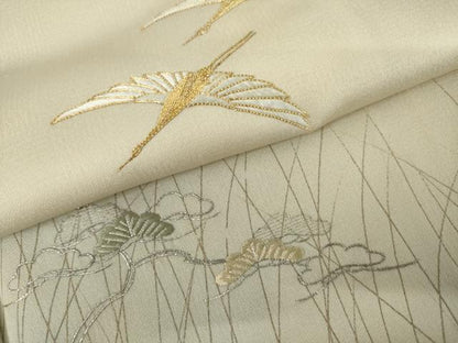 平和屋着物●訪問着　駒刺繍　飛鶴松文　暈し染め　銀糸　金彩　正絹　逸品　AABK8699cs