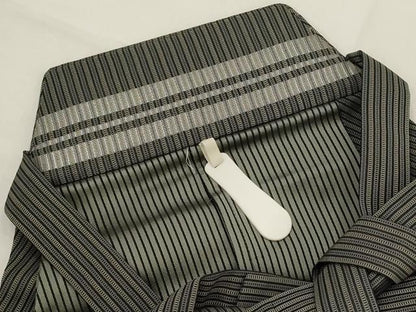平和屋着物＊夏物　男性　馬乗り袴　縦絽　縞　正絹　逸品　未使用　AABK8724st