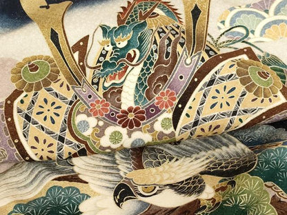 平和屋着物[]お宮参り　男の子　祝着　産着　初着　のしめ　兜　吉祥鷹文　暈し染め　金彩　金通し地　逸品　AABK8924ja
