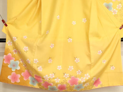 平和屋着物[]七五三　女の子　７歳　祝着　四つ身　駒刺繍　舞桜文　暈し染め　AABK8931ja