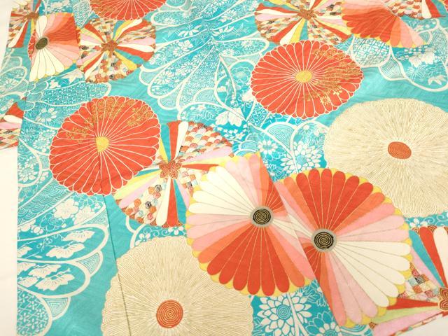 平和屋着物[]七五三　女の子　７歳　祝着　四つ身　舞菊文　金彩　正絹　逸品　AABK8935ja