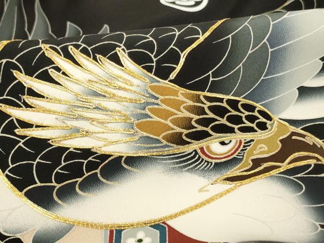 平和屋着物[]お宮参り　男の子　祝着　産着　初着　のしめ　駒刺繍　鷹　武具　暈し染め　金彩　逸品　未使用　AABK8942ja