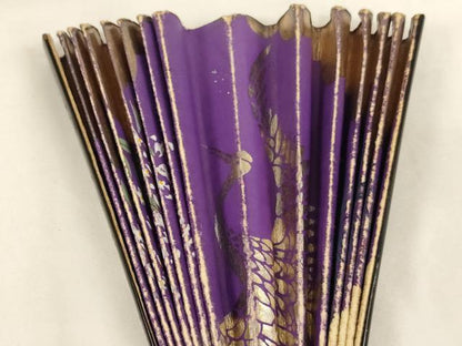 平和屋本店▼中啓　扇子　黒骨　紫金銀地　飛鶴花文　吉川法衣店謹製　箱付き　法衣　寺院　仏具　仏教　僧侶　神職　装束　AABK9045ja