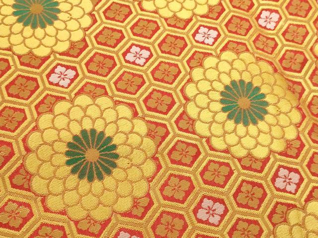 平和屋本店▼打敷　内敷　金襴　菊　亀甲花菱文　法衣　寺院　仏具　仏教　僧侶　神職　装束　AABK9088ja