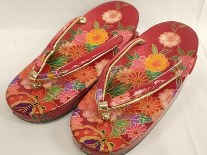 平和屋着物[]七五三 女の子 和装小物 草履まとめて4足セット 舞花文 17～17.5cm 逸品 AABK9135ja