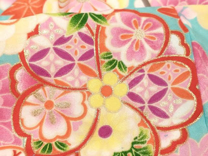 平和屋本店[]七五三　女の子　３歳　祝着　三つ身　長襦袢(単衣・半衿刺繍)・被布・小物セット　草花文　金彩　箱付き　AABK9145ja