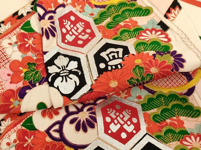 平和屋着物[]アンティーク　大正ロマン　七五三　女の子　３歳　祝着　一つ身　薬玉文　折り鶴　金銀彩　正絹　逸品　AABK9169ja