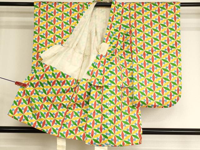 平和屋着物[]七五三　女の子　３歳　祝着　三つ身　変わり七宝花文　正絹　逸品　AABK9179ou