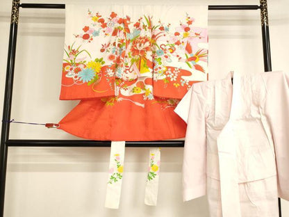 平和屋着物[]七五三　女の子　３歳　祝着　三つ身　長襦袢セット　刺繍　尾長鳥飾花文　金銀糸　金彩　洗える着物　AABK9181ja