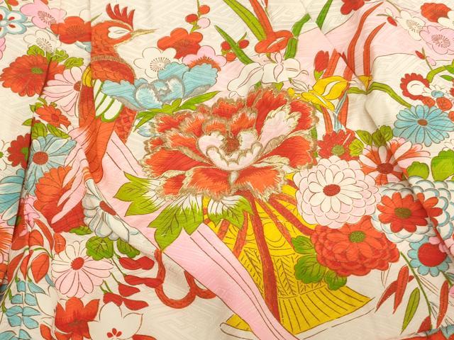 平和屋着物[]七五三　女の子　３歳　祝着　三つ身　長襦袢セット　刺繍　尾長鳥飾花文　金銀糸　金彩　洗える着物　AABK9181ja