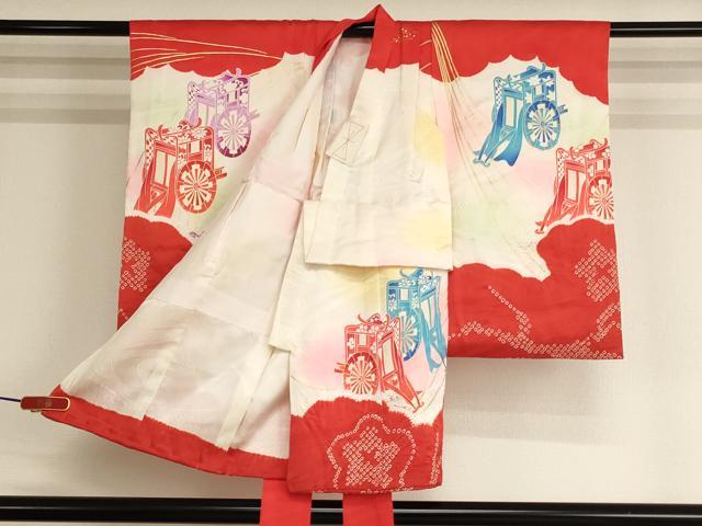 平和屋着物[]七五三　女の子　３歳　祝着　一つ身　絞り　駒刺繍　御所車文　暈し染め　金彩　正絹　逸品　AABK9184ja