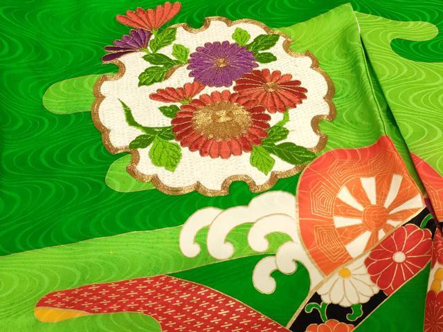 平和屋着物[]お宮参り　女の子　祝着　産着　初着　のしめ　駒刺繍　片輪車雪輪花文　金彩　正絹　逸品　AABK9188ja