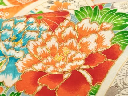 平和屋着物[]七五三　女の子　5歳　祝着　三つ身　駒刺繍　絵巻風景花文　暈し染め　金彩　AABK9194ja