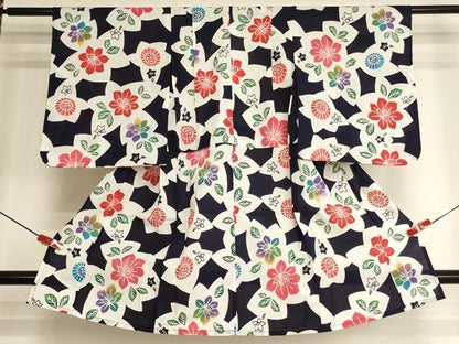 平和屋着物＊夏物　浴衣　子供　女の子　注染　舞花文　綿　逸品　未使用　AABK9199ja