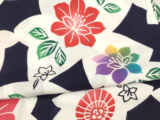 平和屋着物＊夏物　浴衣　子供　女の子　注染　舞花文　綿　逸品　未使用　AABK9199ja
