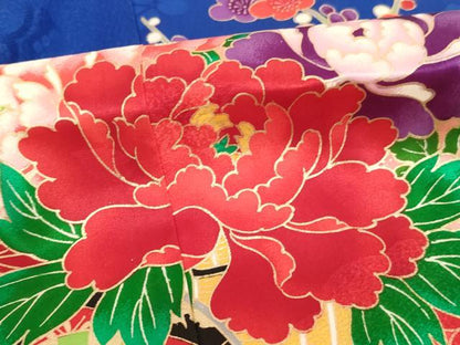 平和屋着物[]七五三　女の子　７歳　祝着　四つ身　長襦袢(単衣)セット　花車文　金彩　逸品　未使用　AABK9209ja