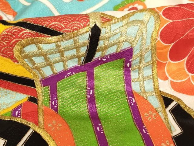 平和屋着物[]七五三　女の子　３歳　祝着　三つ身　刺繍　御所車花文　金糸　金彩　洗える着物　AABK9235ja