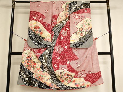 平和屋着物[]七五三　女の子　７歳　祝着　四つ身　駒刺繍　花手毬文　金彩　正絹　逸品　AABK9265ja