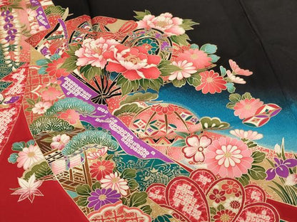 平和屋着物[]七五三　女の子　３歳　祝着　三つ身　鬘帯扇面花文　暈し染め　黒地　金彩　正絹　逸品　未使用　AABK9268ja